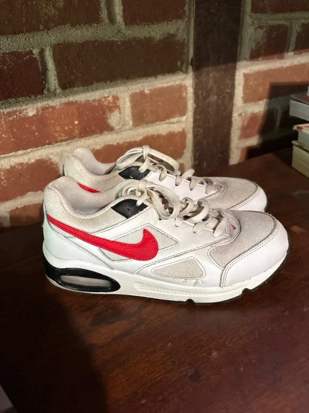 Nike Air Max, white with red and black accents, size 3Y